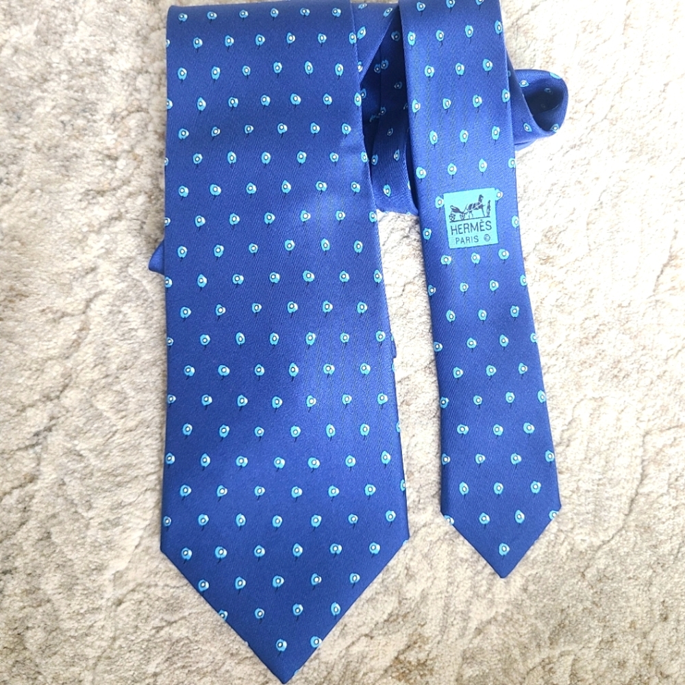 Hermes Tie mint condition made in France